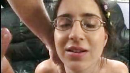 لذت بزرگ به اجازه پسر فیلم های سکسی قابل دانلود بچه خود را در, است که